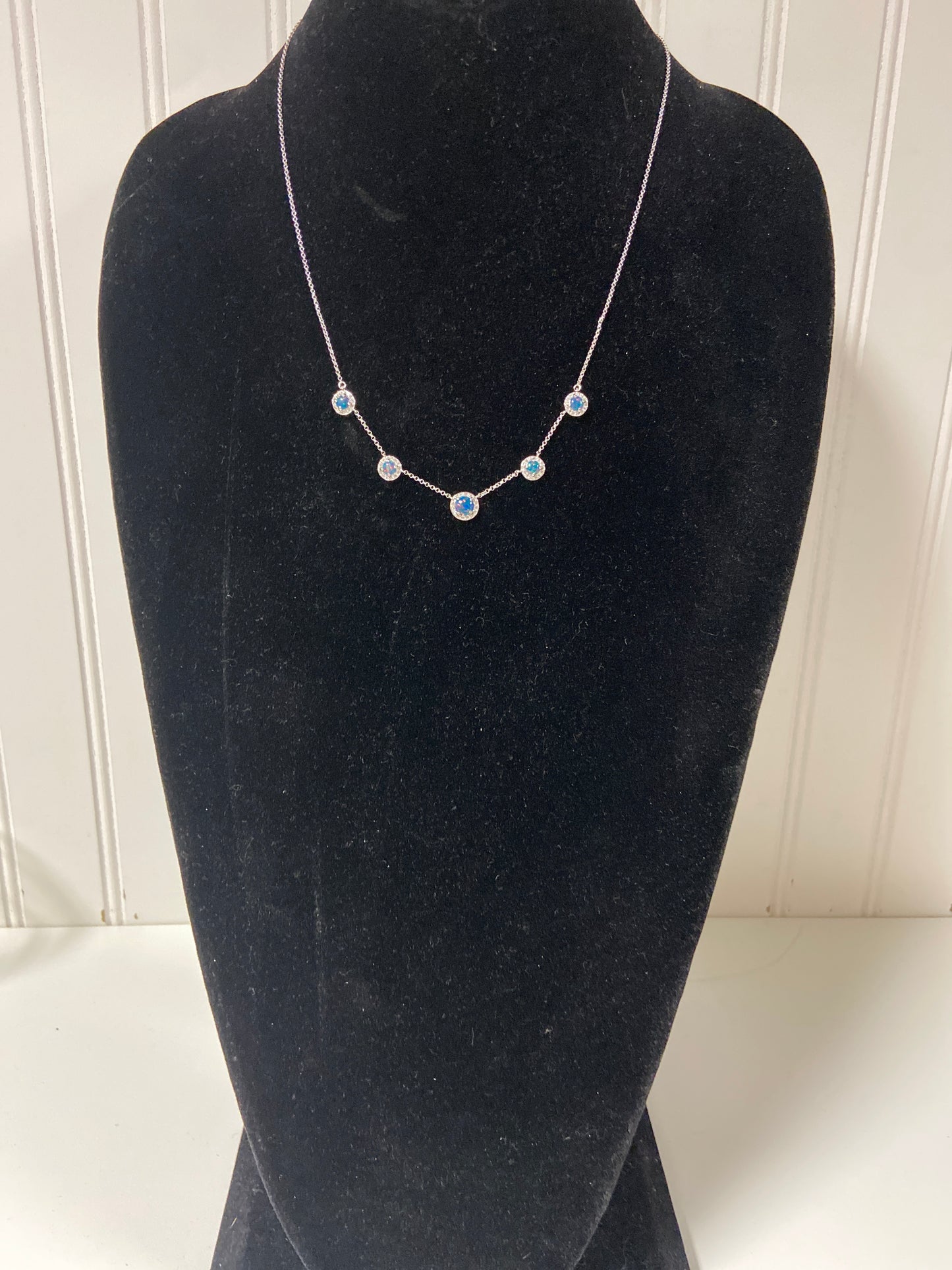 Necklace Chain By Clothes Mentor