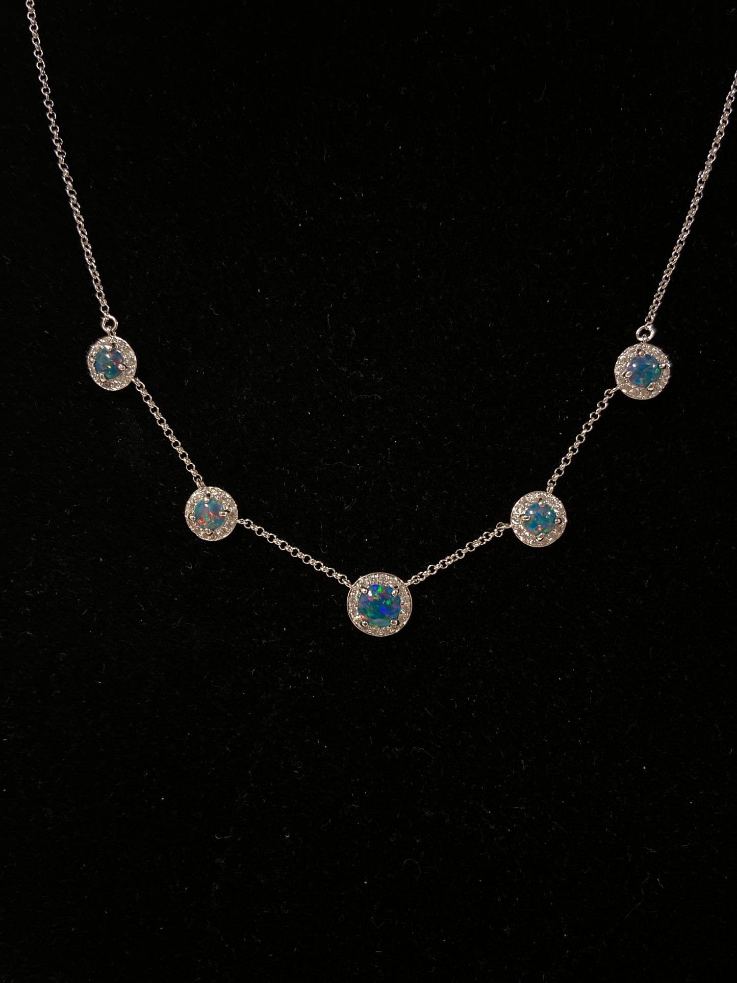 Necklace Chain By Clothes Mentor