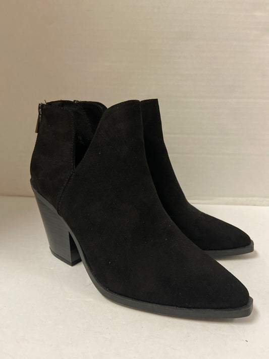 Boots Ankle Heels By Bamboo  Size: 8.5