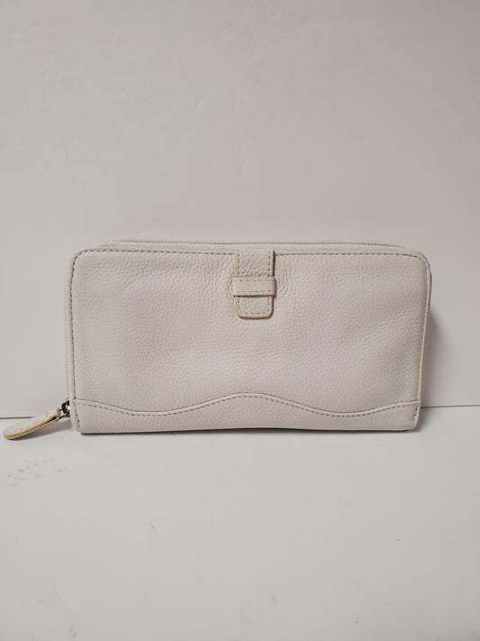 Wallet Leather By Tignanello  Purses  Size: Large