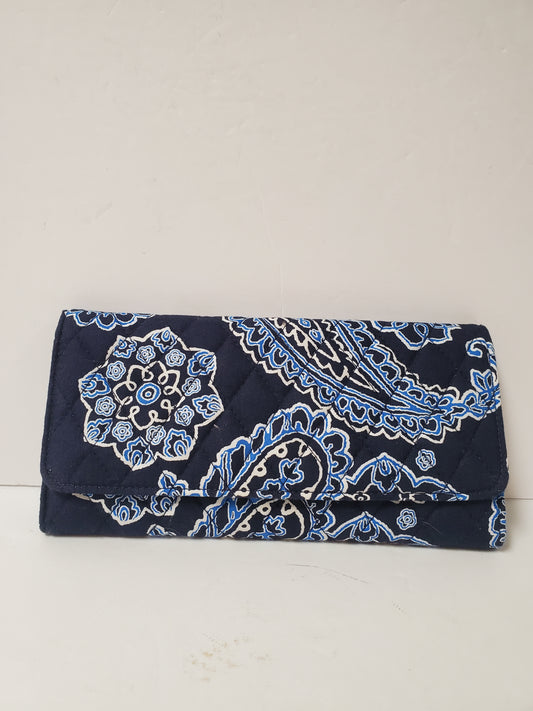 Wallet By Vera Bradley  Size: Large