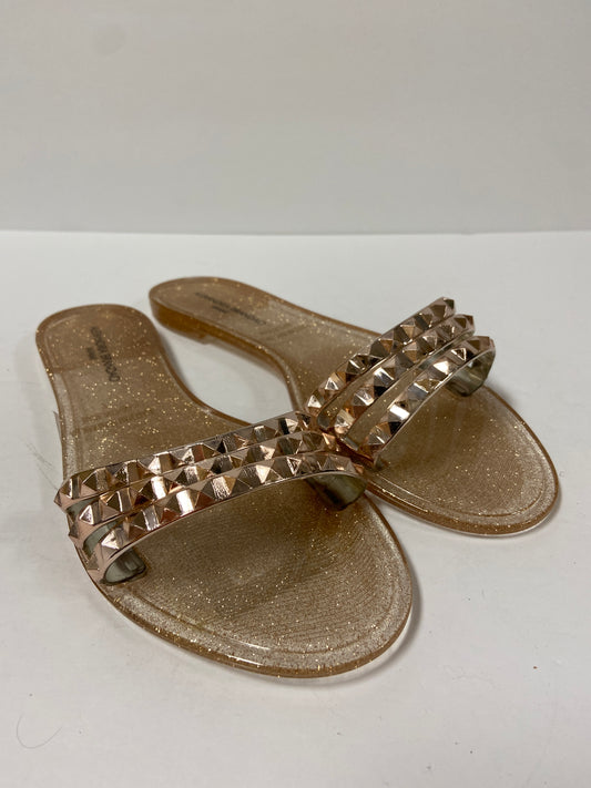 Sandals Flats By Clothes Mentor  Size: 7