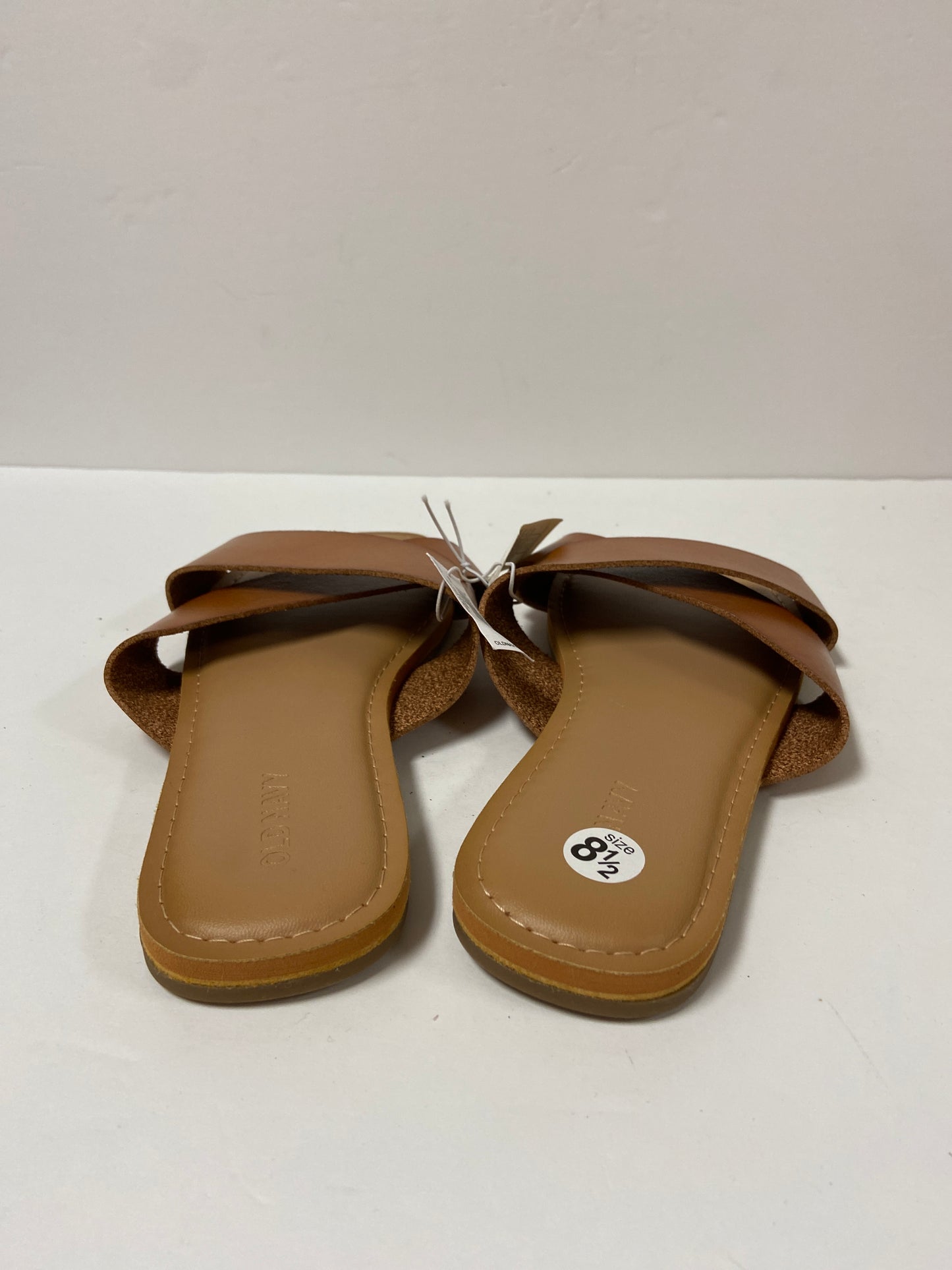 Sandals Flats By Old Navy  Size: 8.5