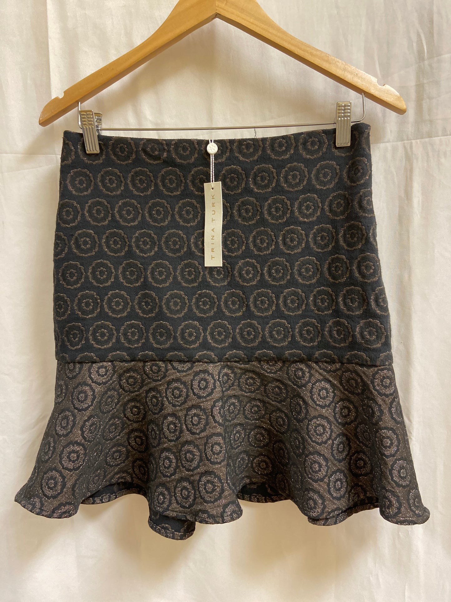 Skirt Designer By Trina Turk  Size: 2